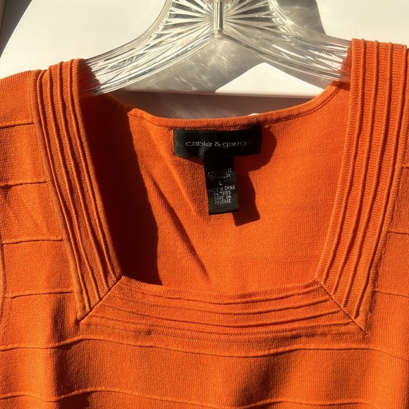 Cable & Gauge sleeveless orange sweater. - Picture 3 of 5